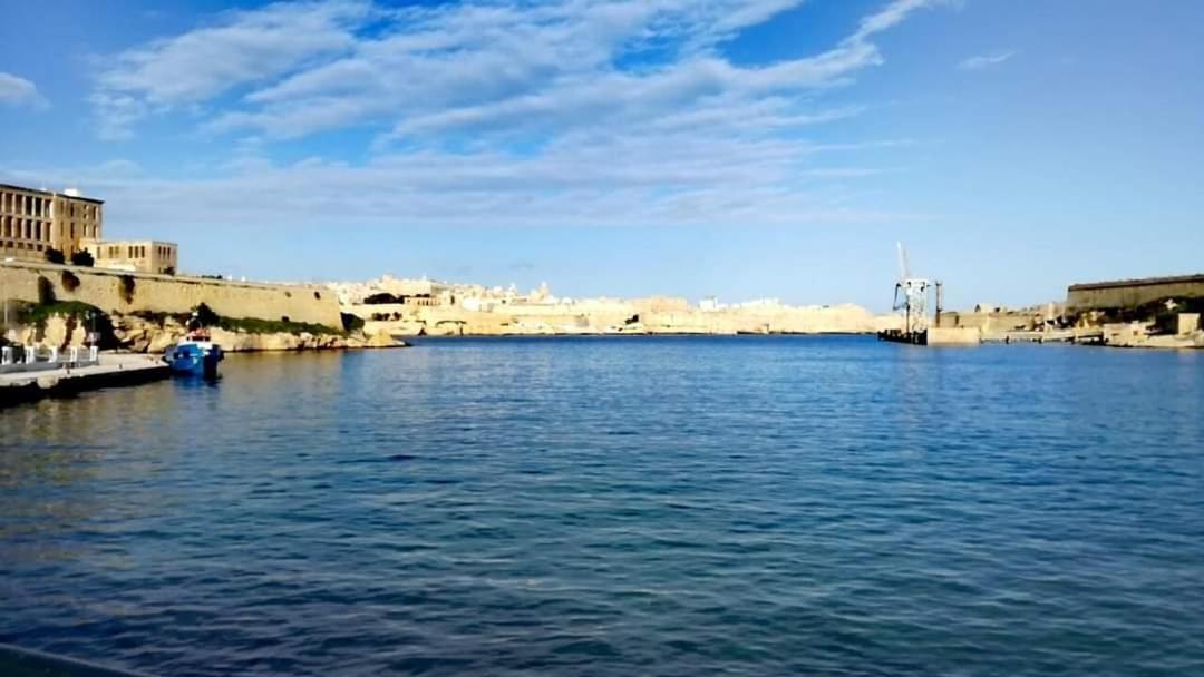 Villa 1500 Little Pink House In Kalkara Creek Exterior foto