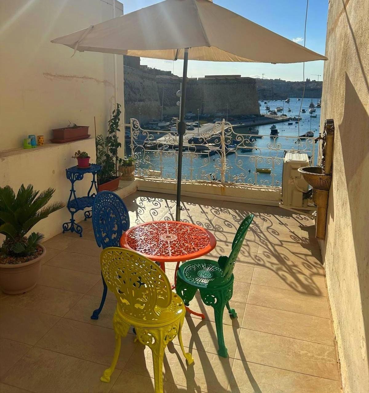 Villa 1500 Little Pink House In Kalkara Creek Exterior foto